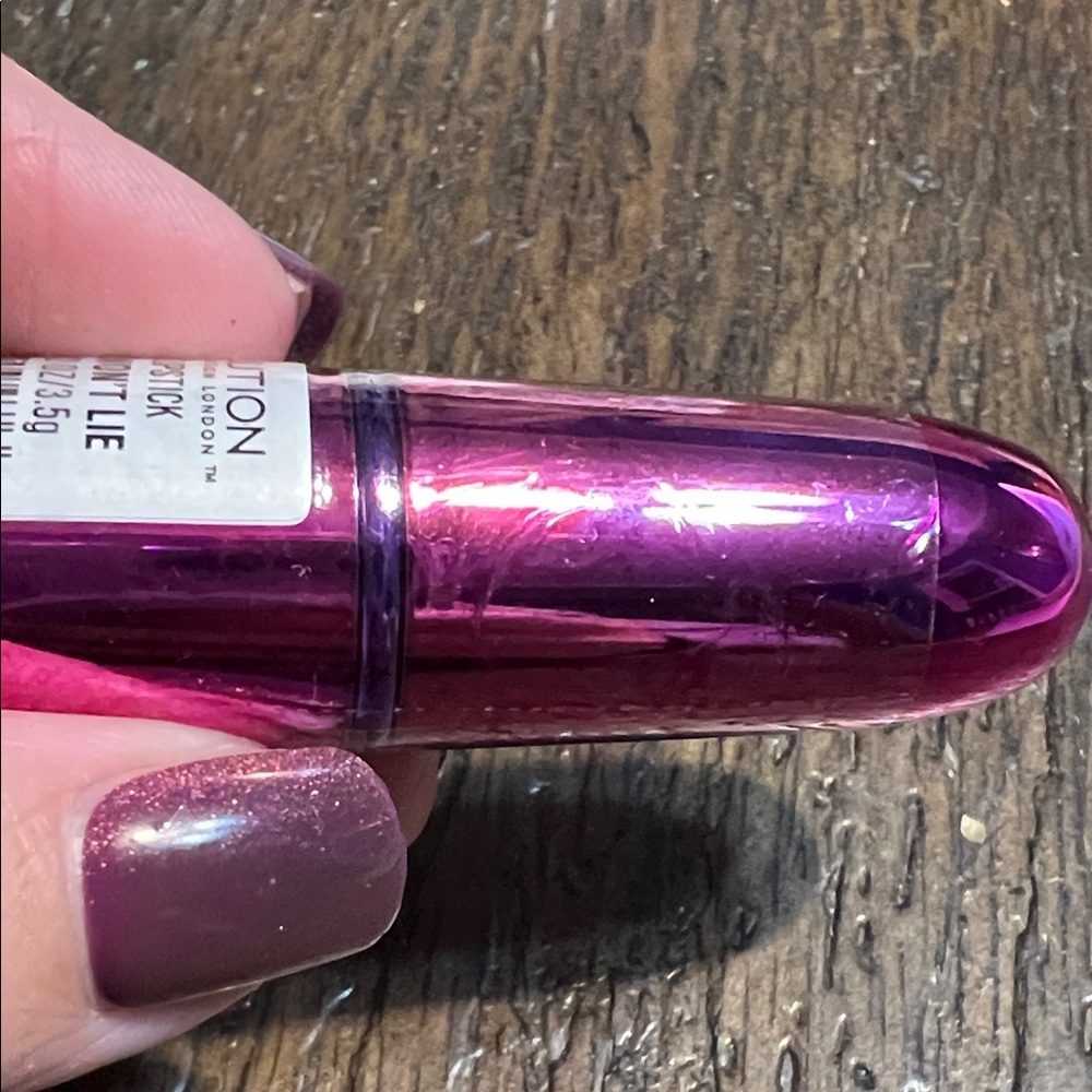 Revolution Lip Geek Lipstick - UPS That won’t Lie - Picture 3 of 3